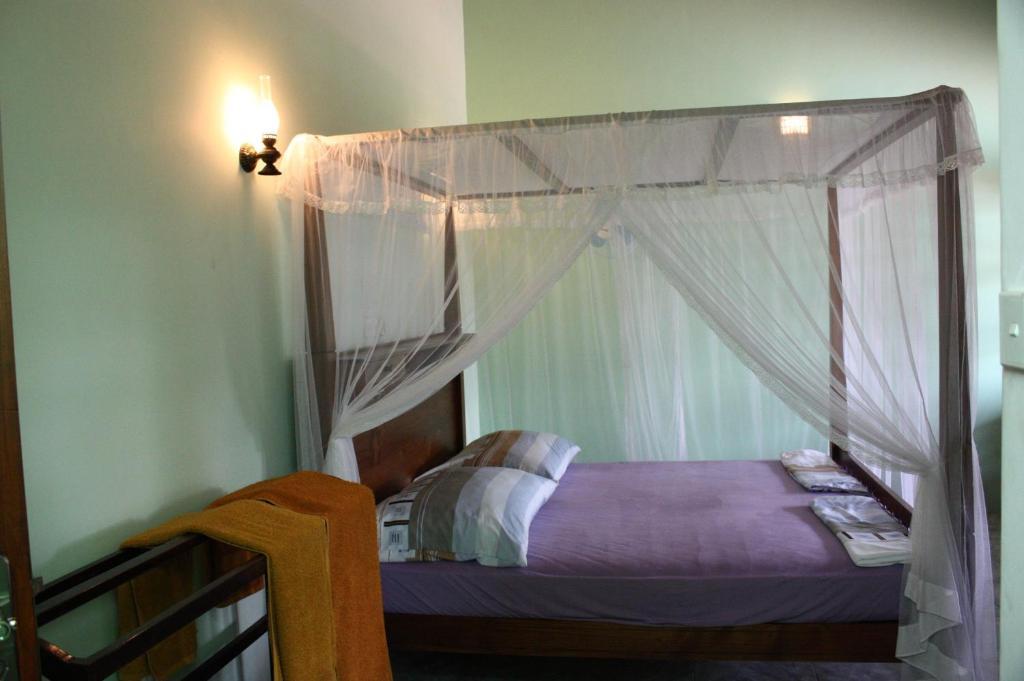 Time N Tide Beach Resort Hikkaduwa Room photo